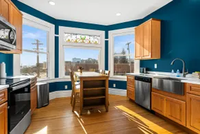 Harris House Apt 3, Heirloom Vacations - Image 3