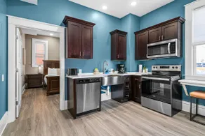 Harris House Apt 2, Heirloom Vacations - Image 2