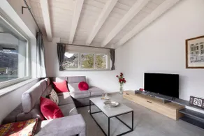 Apartamento 'Residence Soleluna - Loft Sirio' con vistas a la montaña y terraza privada - Image 5