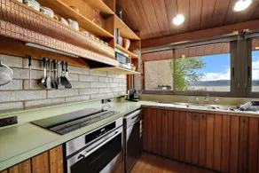 2BR l Lake Front l Pet Friendly l Air-Con l BBQ - Image 3