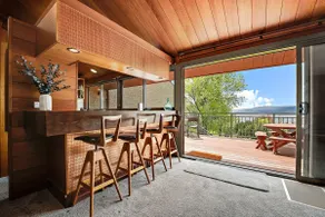 2BR l Lake Front l Pet Friendly l Air-Con l BBQ - Image 2
