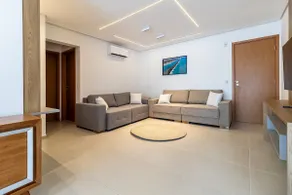 4-Suite Apartment | Spacious | Gourmet Balcony | S - Image 3