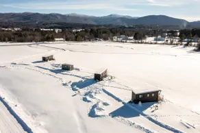 Modern & Upscale Tiny Home, Great Spot near Stowe - Image 2