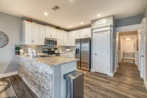 Jonestown Condo on Lake Travis w/ 2 Balconies! - Image 3