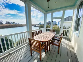 Sunny Side Up Home with Panoramic Water Views - Image 4