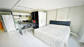 105 Saint Sebastian Flat - Image 2