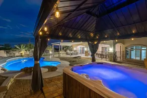 Mountainside Desert Retreat ~ NEW! - Image 2
