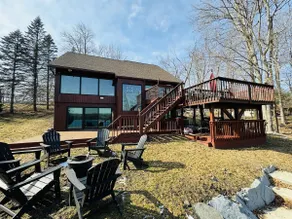 Serenity at Lake Joseph | Lakefront•Hot Tub•Ski - Image 4