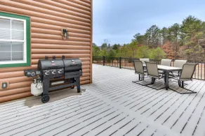 Houtzdale Home w/ Shuffleboard & Pickleball! - Image 2