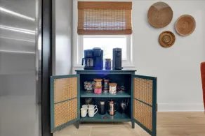 Bourbon Trail Base | Walk to Dining | Sleeps 10 - Image 3