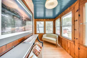 Virginia Retreat w/ Porch & Grill, Near Beaches! - Image 5