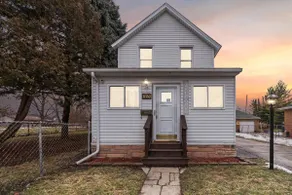 White House Bungalow - Image 3