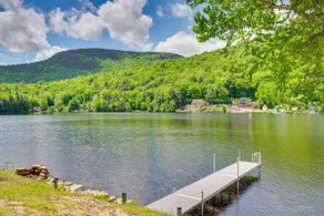 Peaceful Stark Cottage w/ Deck on South Ponds! - Image 2