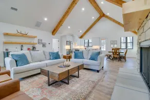 Waterfront Flippin Retreat w/ White River Access! - Image 5