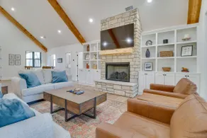Waterfront Flippin Retreat w/ White River Access! - Image 3