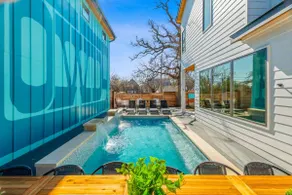 Howdy House | Heated Pool | Gas Grill | Sleep16+ - Image 2
