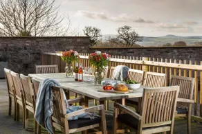 The Barn at Plas Ashpool -  a beautiful converted barn sleeping 12 guests - Image 4