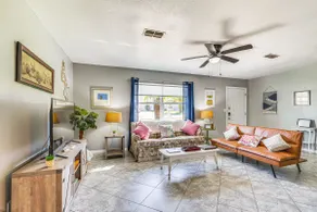 Spring Hill Home - 3 Mi to Weeki Wachee Springs! - Image 4