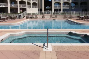 Seahaunts 6A | Spacious Townhouse, Gulf Views & Pool Access - Image 3