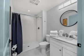 Modern Retreat in the Heart of Conway - Image 4