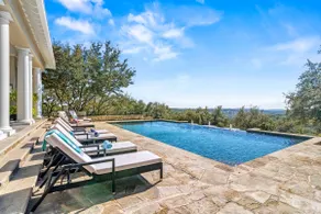 Fortaleza l Infinity Pool w/ Mountain View - Image 3