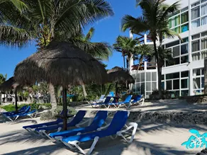 New! Beachfront 2/2 Condo w/ Great Pool! - Image 5