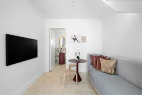 Luxury Designer Redfern House - Image 2