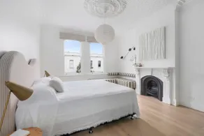 Luxury Designer Redfern House - Image 4