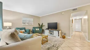 Coastal Clipper - Charming 2 BDR Walk to Beach - Image 4