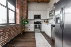 BohoRetreat: KingLoft&StreetCar - Image 4
