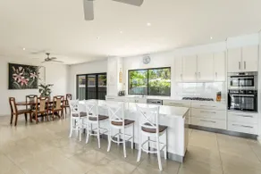 Jeffery River Retreat - Best Sunsets in Yamba - Holiday Yamba - Image 2