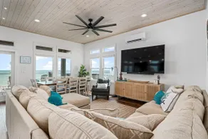 Bayfront Pier | Pool+Spa | Sleeps 10 | Waterfront - Image 5