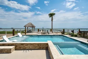 Bayfront Pier | Pool+Spa | Sleeps 10 | Waterfront - Image 3