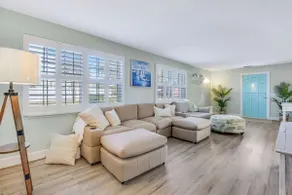 Downtown Beach Cottage  - Heated Pool - Image 3