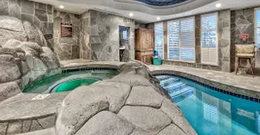 Luxe10 Bear Claw Estate Lakeview W Pool - Image 5