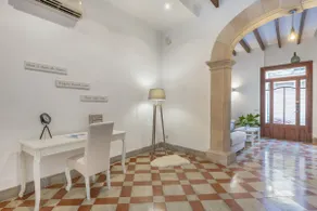 Charming Sa Pobla Retreat: 4BR, Pool, Sleeps 8 - Image 3
