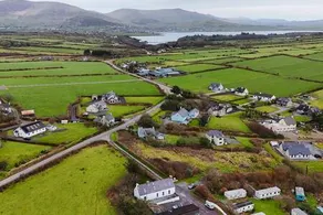 Brosnan's Cottage - Image 4