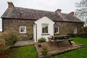 Brosnan's Cottage - Image 2