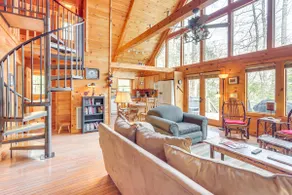 Peaceful Cabin w/ Hot Tub: 11 Mi to Blue Ridge! - Image 4