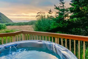 Ocean View|Beach Access|Privacy|Hot Tub|Ping-Pong - Image 2