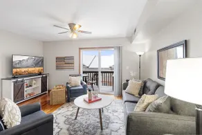Updated-100Mbps-Smart TV-3 TVs-Full Kitchen-W/D - Image 3