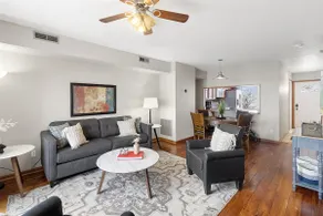 Updated-100Mbps-Smart TV-3 TVs-Full Kitchen-W/D - Image 4