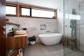 Marnies - Loft style country living - Image 5