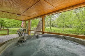 Pet Friendly Creekside Cabin + Hot Tub + Fire Pit - Image 5