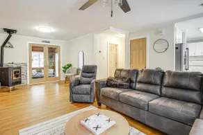 Family-Friendly Home w/ Hot Tub, Near Lake George! - Image 5