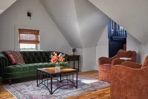 Epic 8BR Milwaukee Victorian House - Image 5