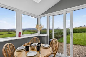 2 Bed in Taunton oc-conco - Image 2