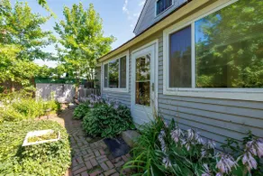 Large 4BR House Downtown Bar Harbor! [Eden Garden] - Image 5