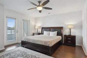 Dells Lake Villa - A Waterfront Luxury - Image 3