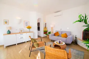 C65 Quinta do Paraiso - Charming 2-Bedroom Bungalow - Image 2